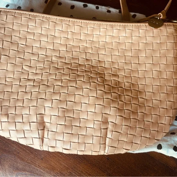Clare V Petit Moyen Crossbody Bag Bisque Woven Checker - Picture 4 of 4